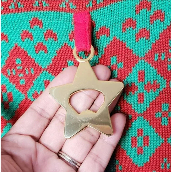 Tipsy Elves Men's Bottle‎ Opener Acrylic Christmas Sweater Size Large - Picture 6 of 7